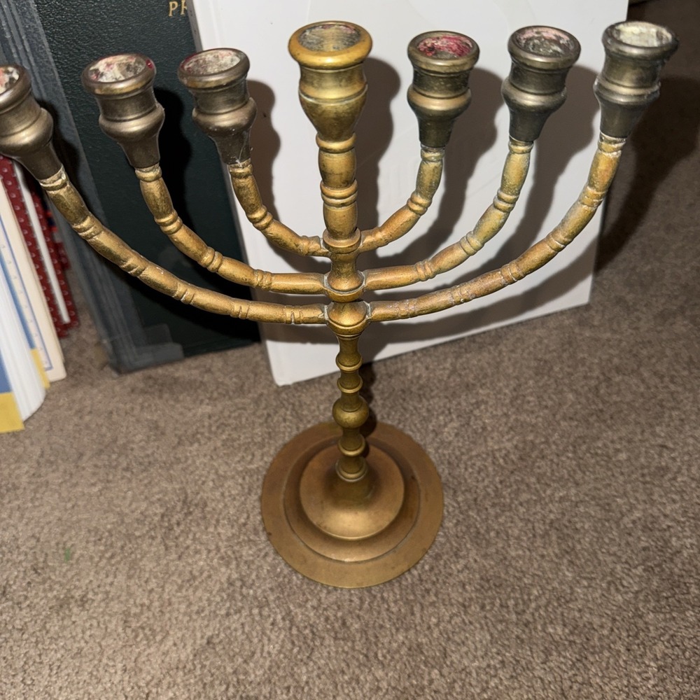 Vintage Brass Menorah 11.5" tall, heavy brass - Picture 5 of 11